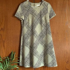 🌿Short sleeved Calvin Klein knit dress🌿